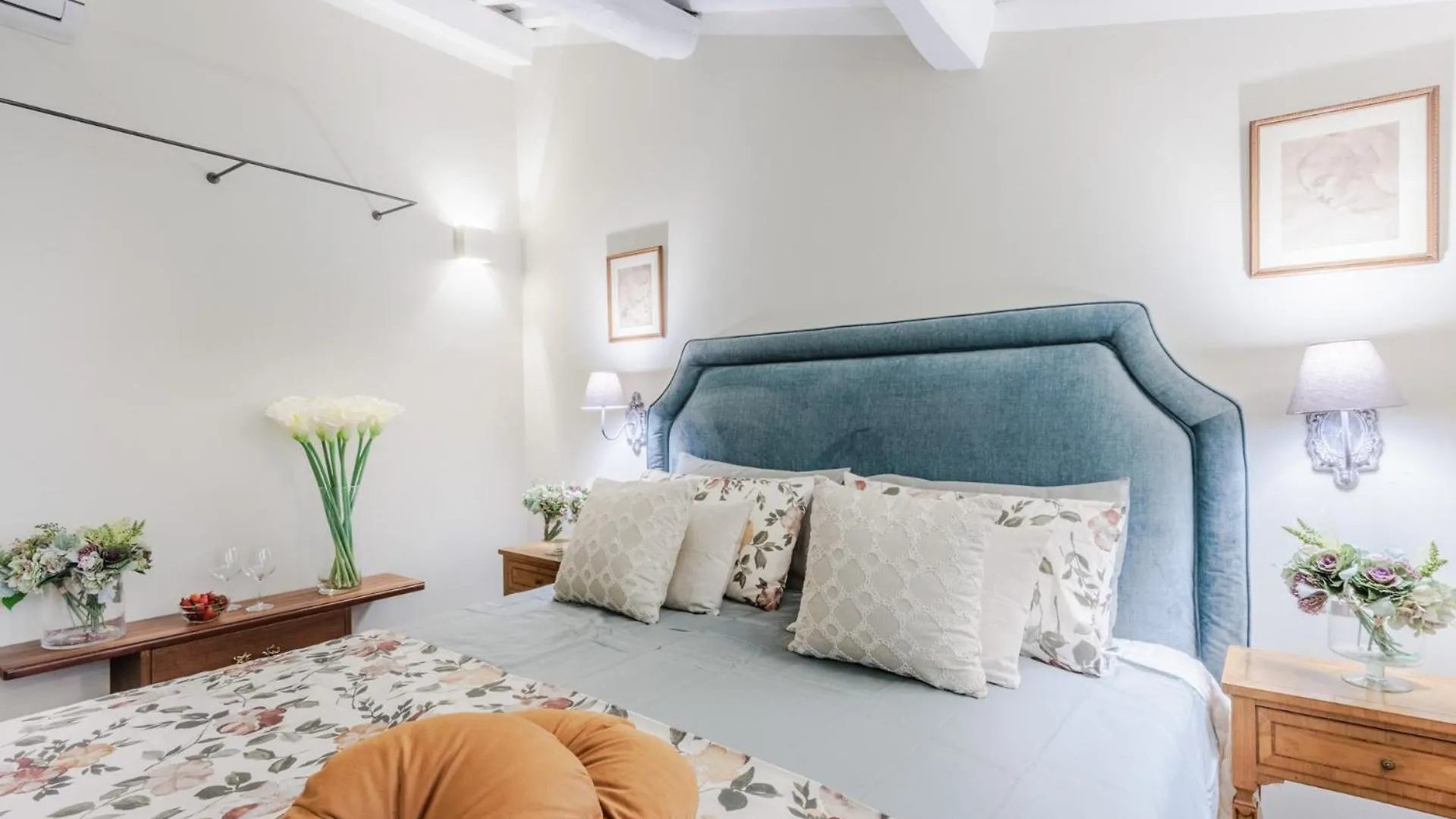 Casa Chiostro, A Central 3 Bedrooms Apartment Lukka Włochy